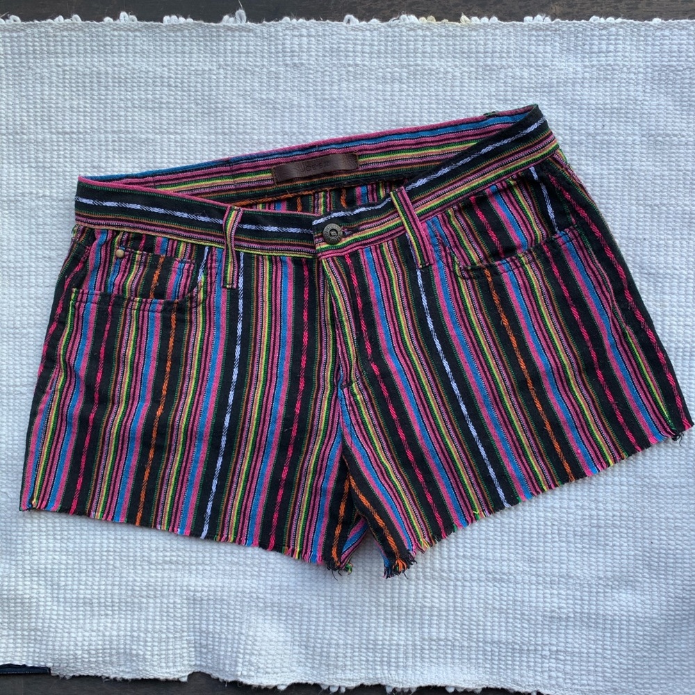 patterned joe’s shorts